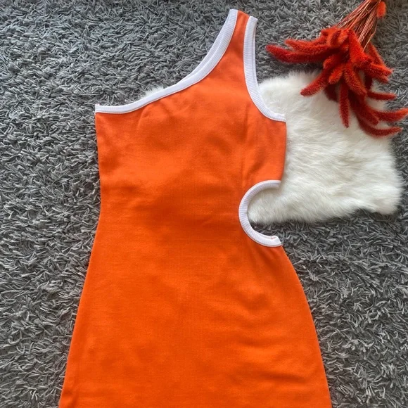 Third Form Ring Around One Shoulder Maxi Dress - Picture 3 of 8